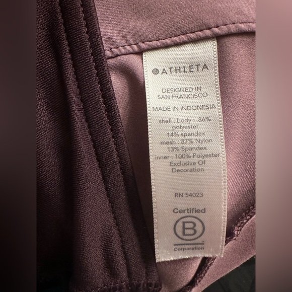 Athleta Printed Mesh Racer Run Shorts Violet Static XXS - Picture 7 of 8